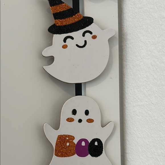 Hand Crafted Halloween Wreaths In Progress Custom Order Ghost Wreath Wall Decor - Picture 4 of 9